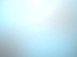 نحيف كينا جيمس مسمر بواسطة كاميرا الويب