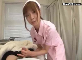 ممرضة آسيوية تحصل مارس الجنس.