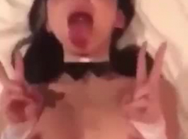 لطيف فتاة آسيوية في فيديو هواة ممارسة الجنس